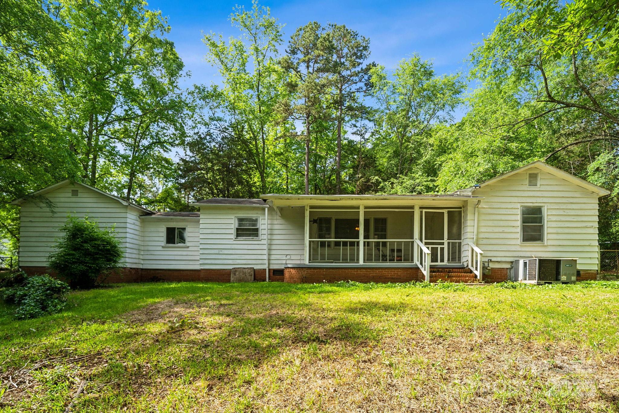 1917 Tom Sadler Road Charlotte NC 28214