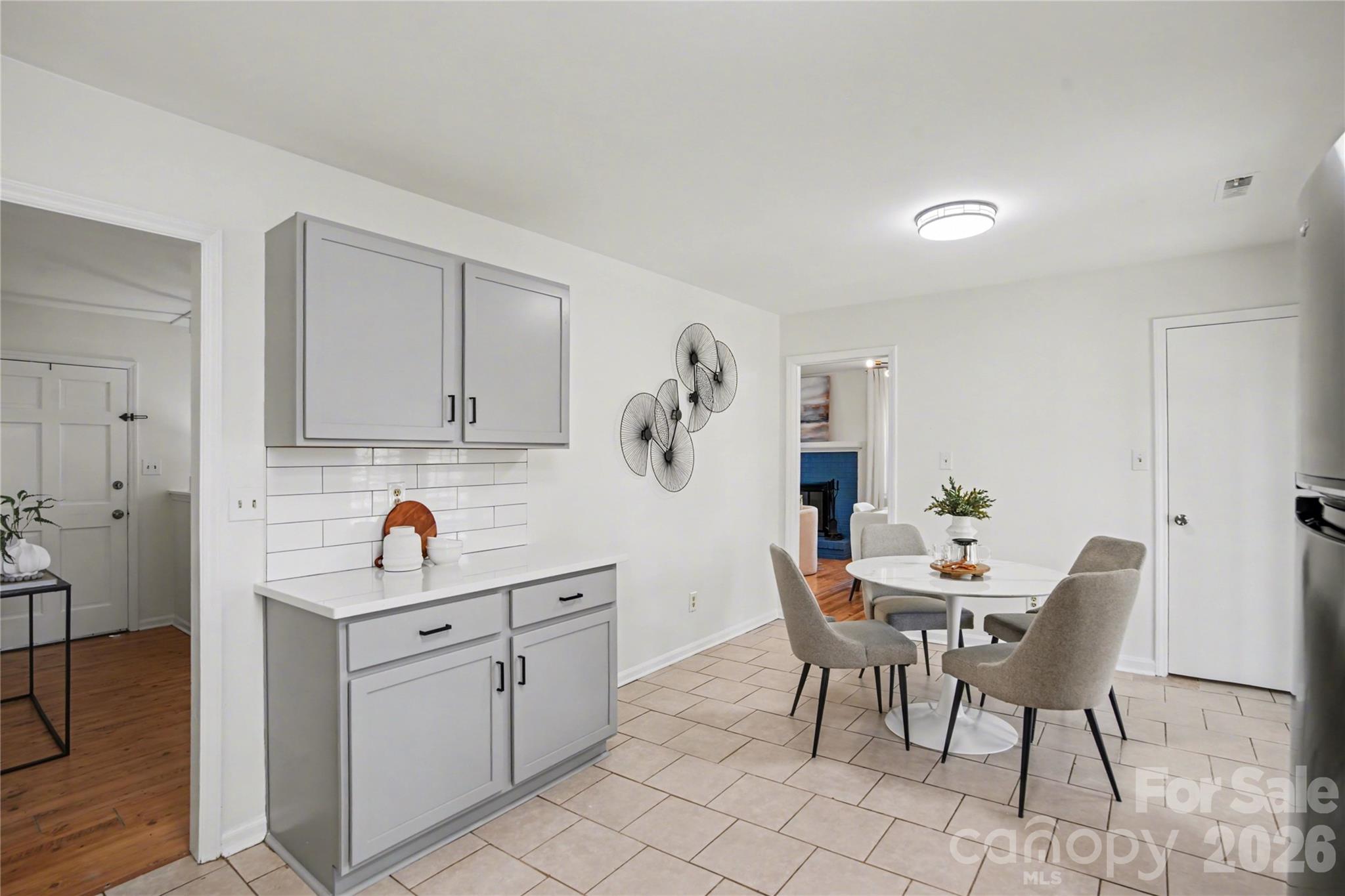 8205 Meadowind Circle Charlotte NC 28226