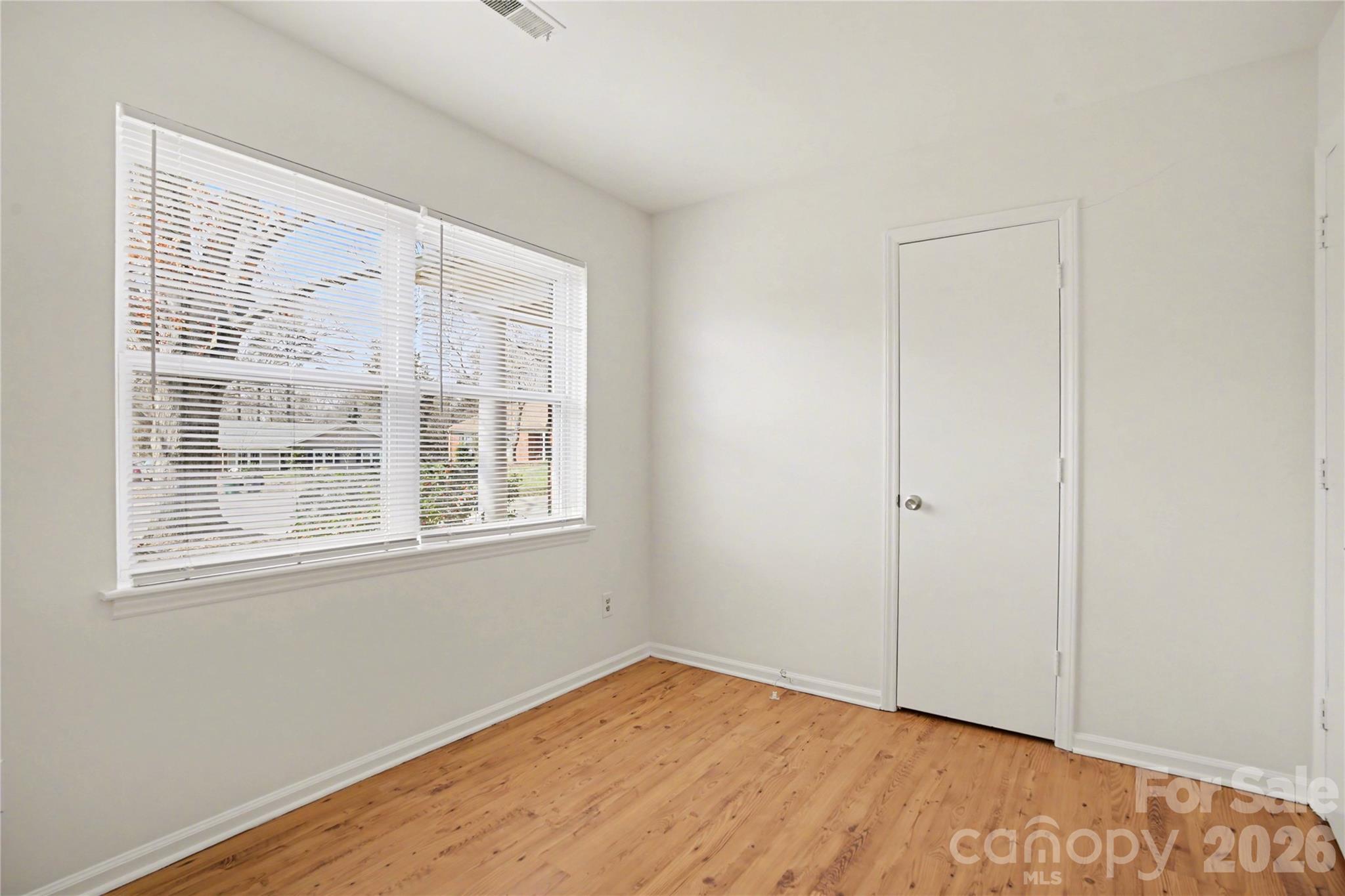 8205 Meadowind Circle Charlotte NC 28226