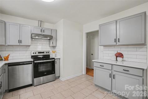 8205 Meadowind Circle Charlotte NC 28226