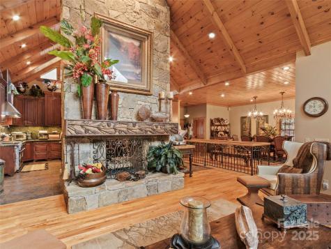 90 Rogers Creek Drive Bakersville NC 28705