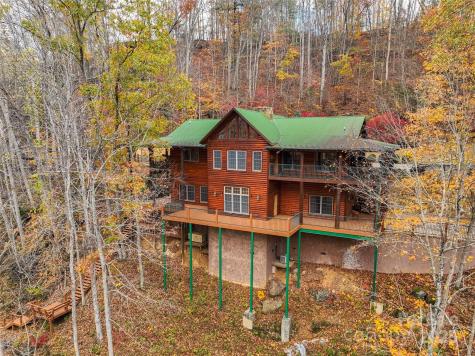 90 Rogers Creek Drive Bakersville NC 28705