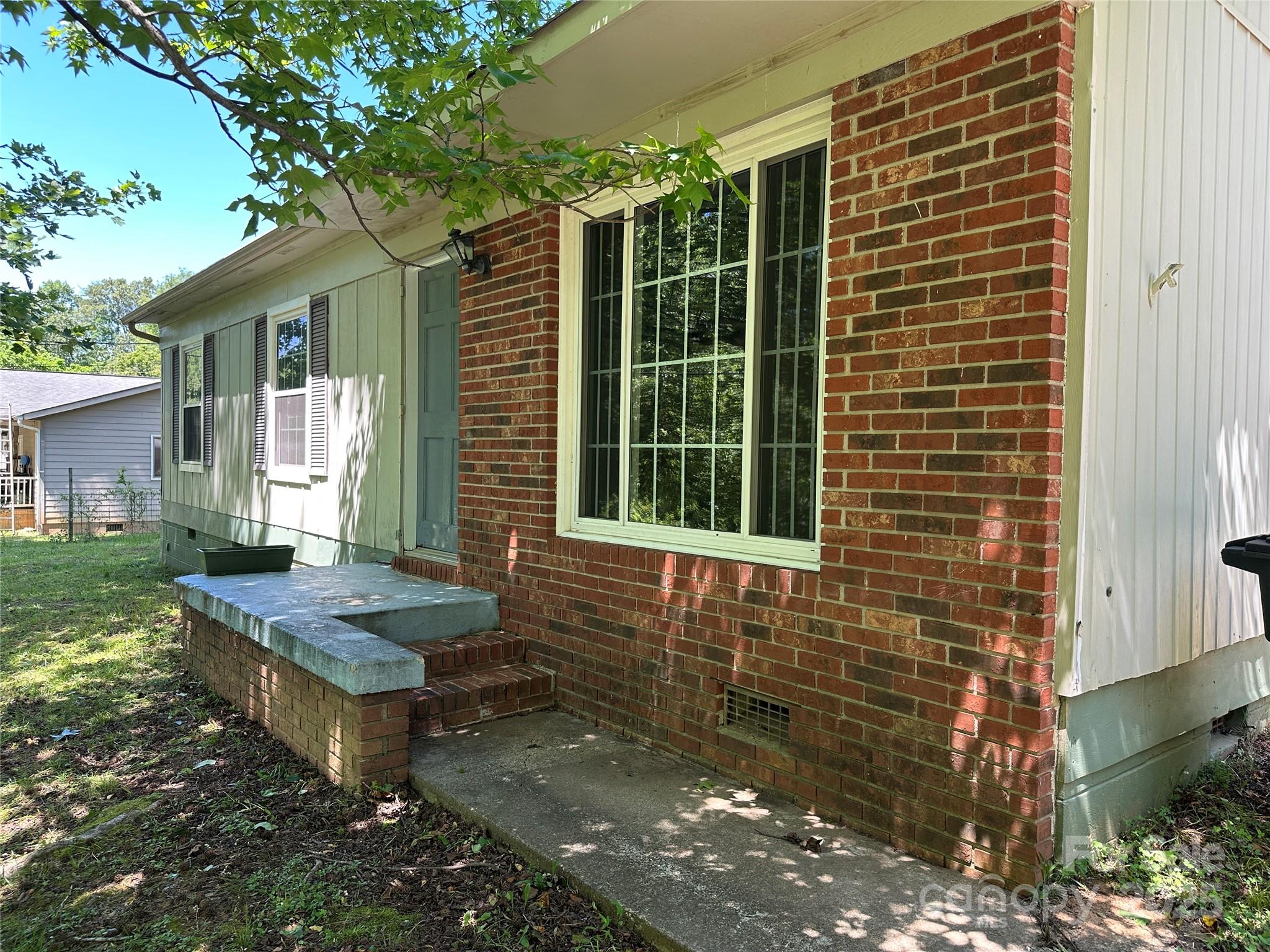 488 John Swofford Road Nebo NC 28761