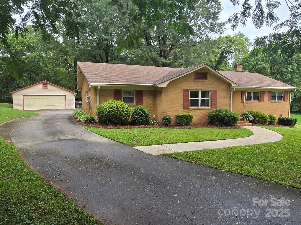 9517 Gregory Place Charlotte NC 28227