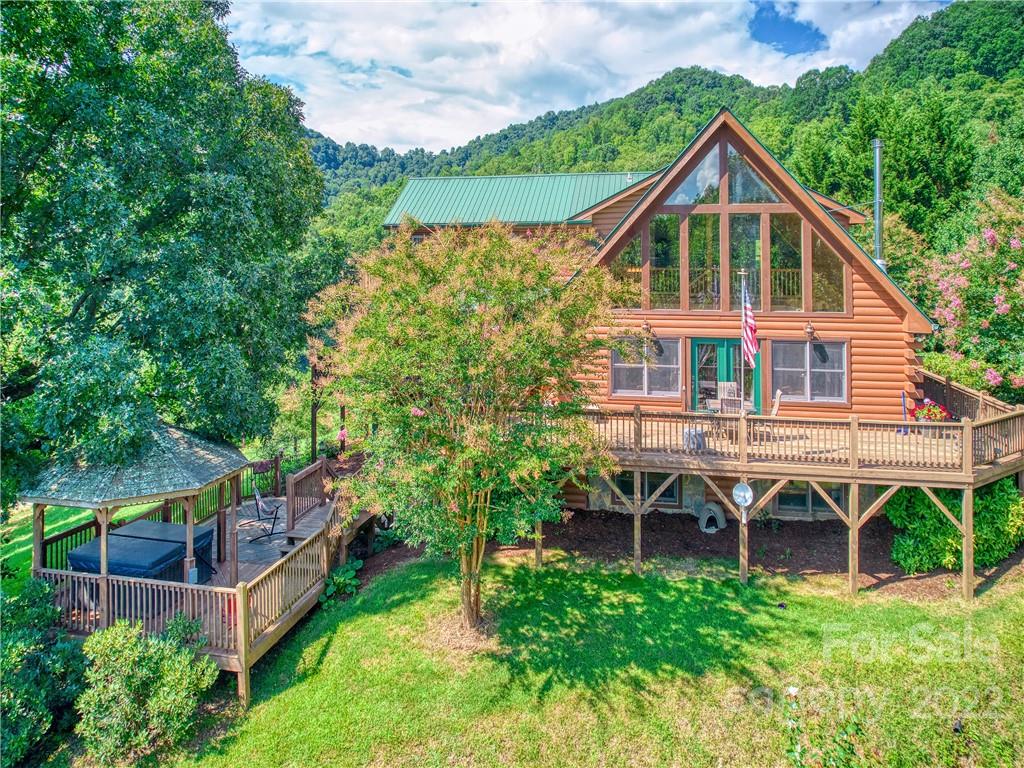81 Setaspell Drive Waynesville NC 28785