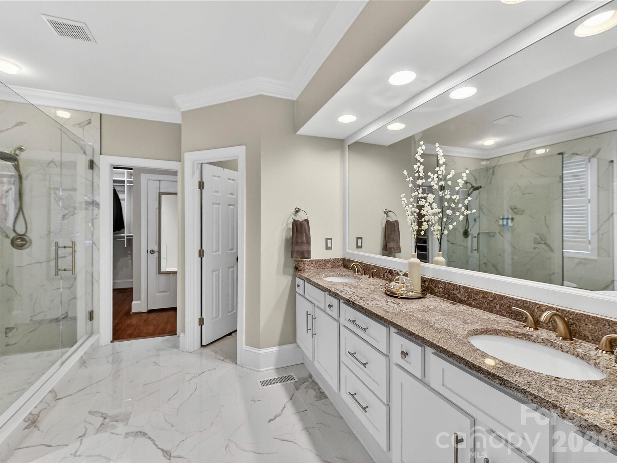 4112 Blaydes Court Charlotte NC 28226