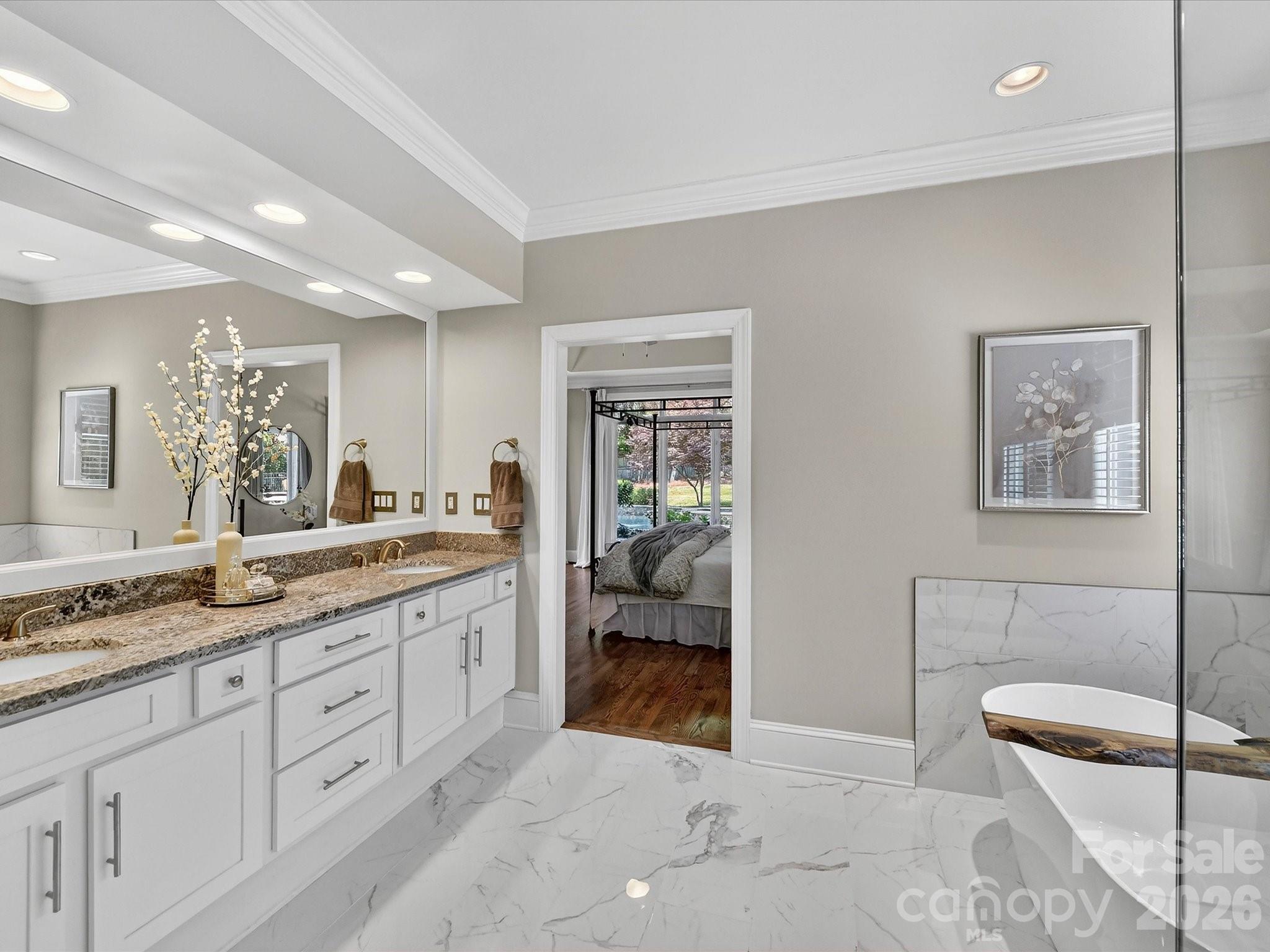 4112 Blaydes Court Charlotte NC 28226