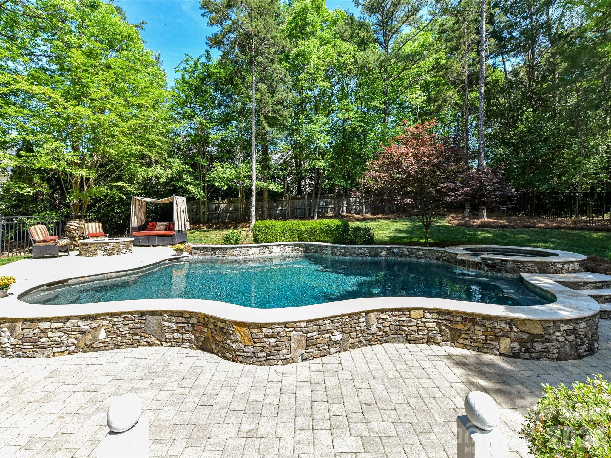 4112 Blaydes Court Charlotte NC 28226