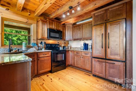 6749 Fire Crest Lane Lenoir NC 28645