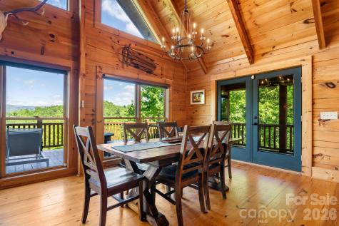 6749 Fire Crest Lane Lenoir NC 28645