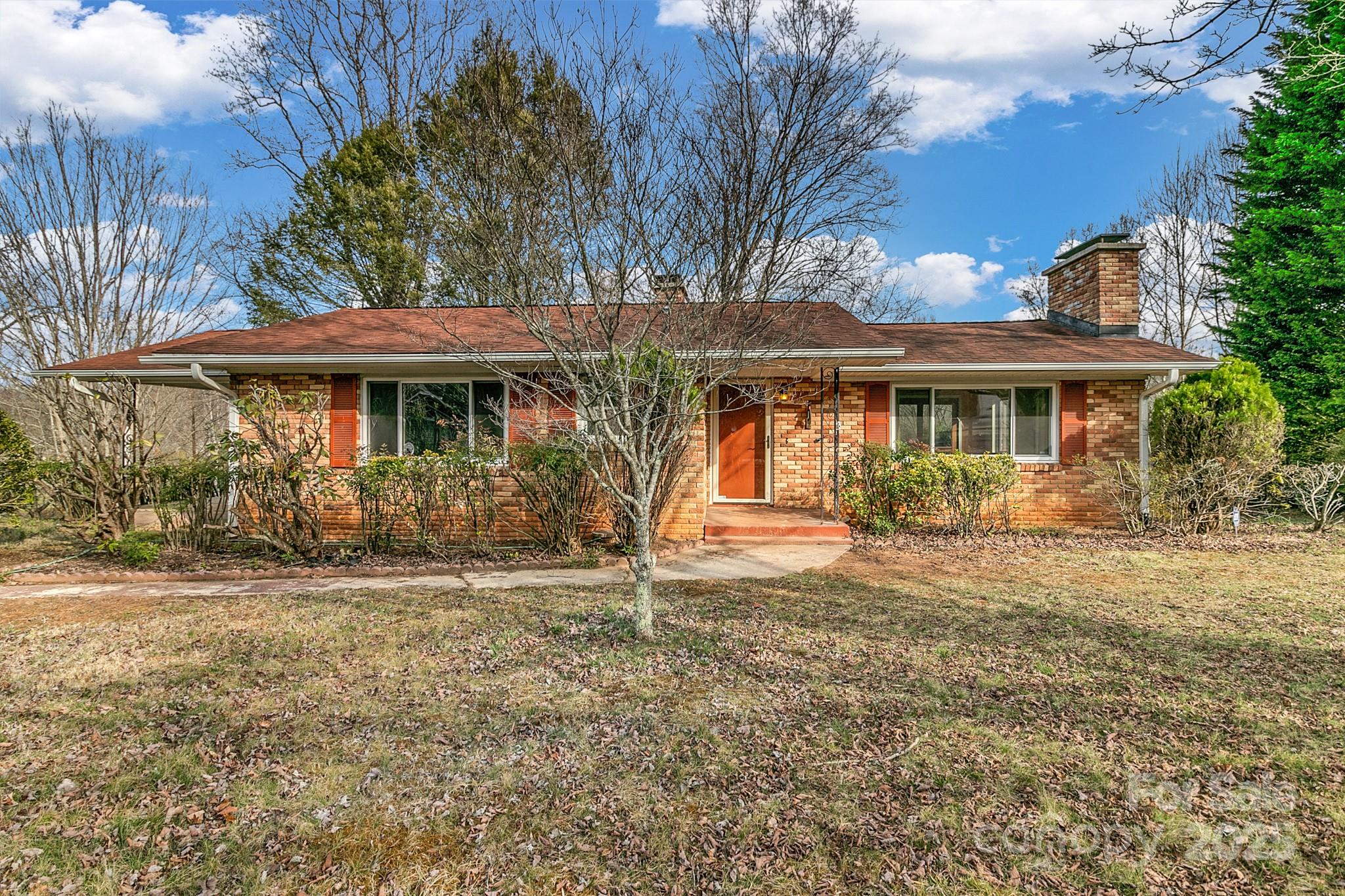 7 Israel Road Candler NC 28715