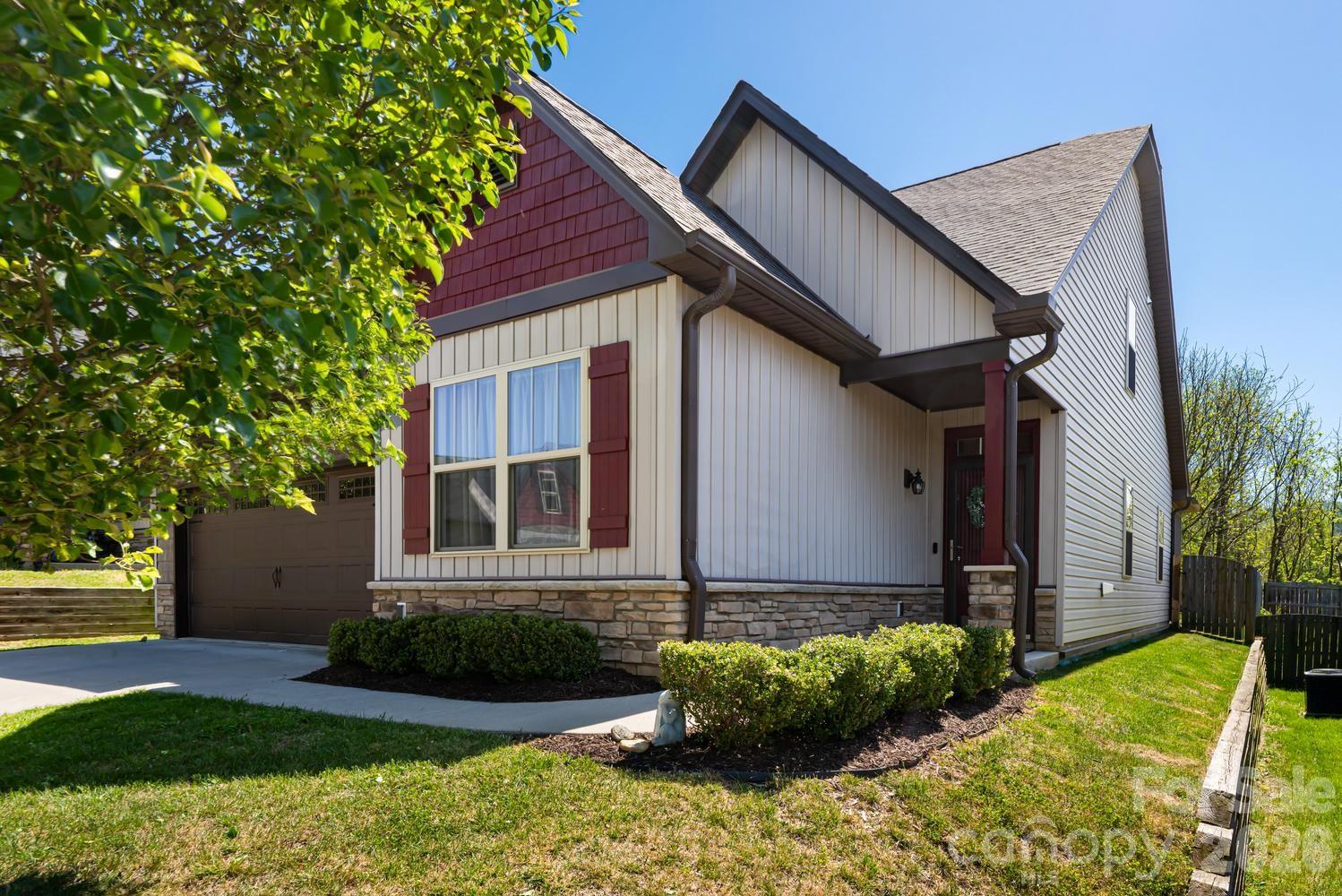 9 Partridge Berry Lane Weaverville NC 28787