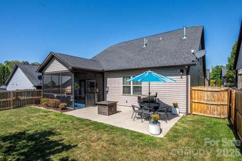 9 Partridge Berry Lane Weaverville NC 28787