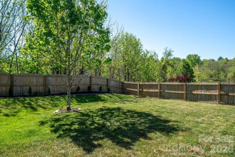 9 Partridge Berry Lane Weaverville NC 28787