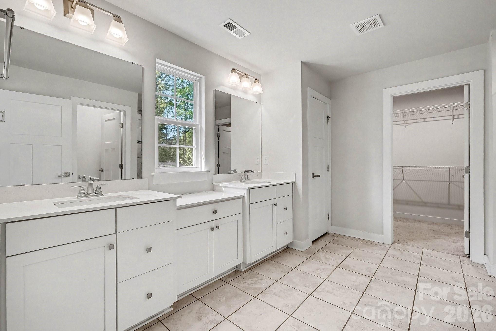 10344 Paper Birch Drive Charlotte NC 28215
