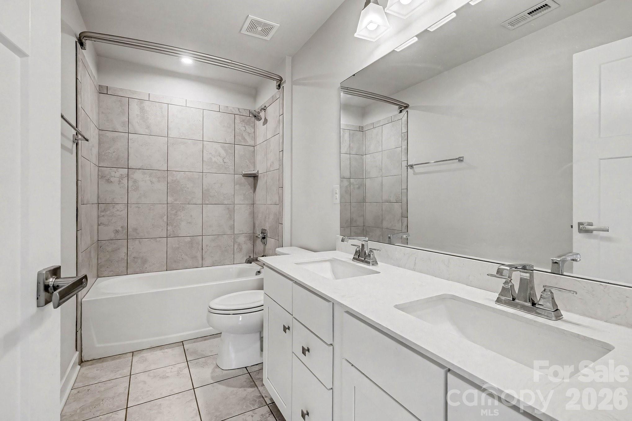 10344 Paper Birch Drive Charlotte NC 28215