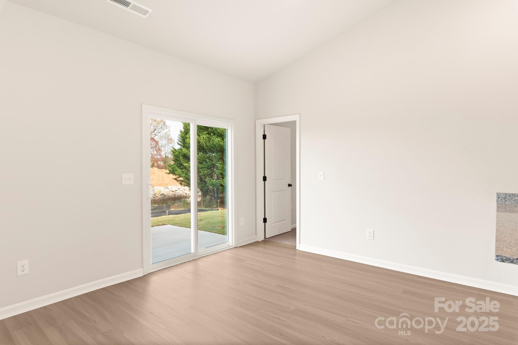 1084 Russell Drive Winston Salem NC 27127