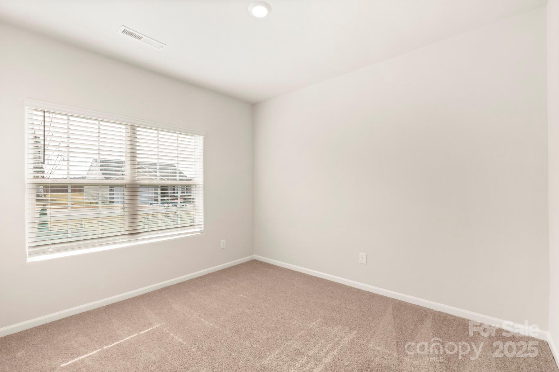 1084 Russell Drive Winston Salem NC 27127