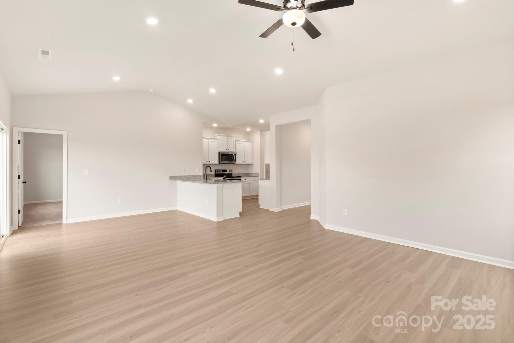 1084 Russell Drive Winston Salem NC 27127