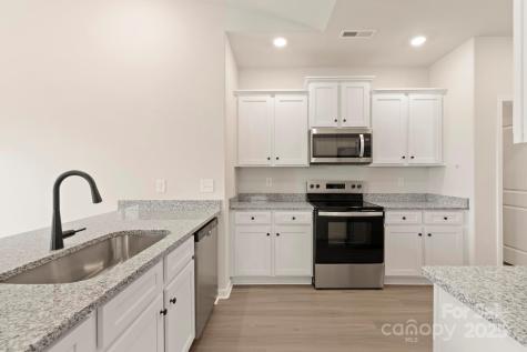 1084 Russell Drive Winston Salem NC 27127