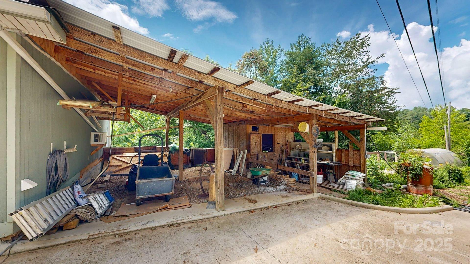 6 Sunrise Valley Leicester NC 28748