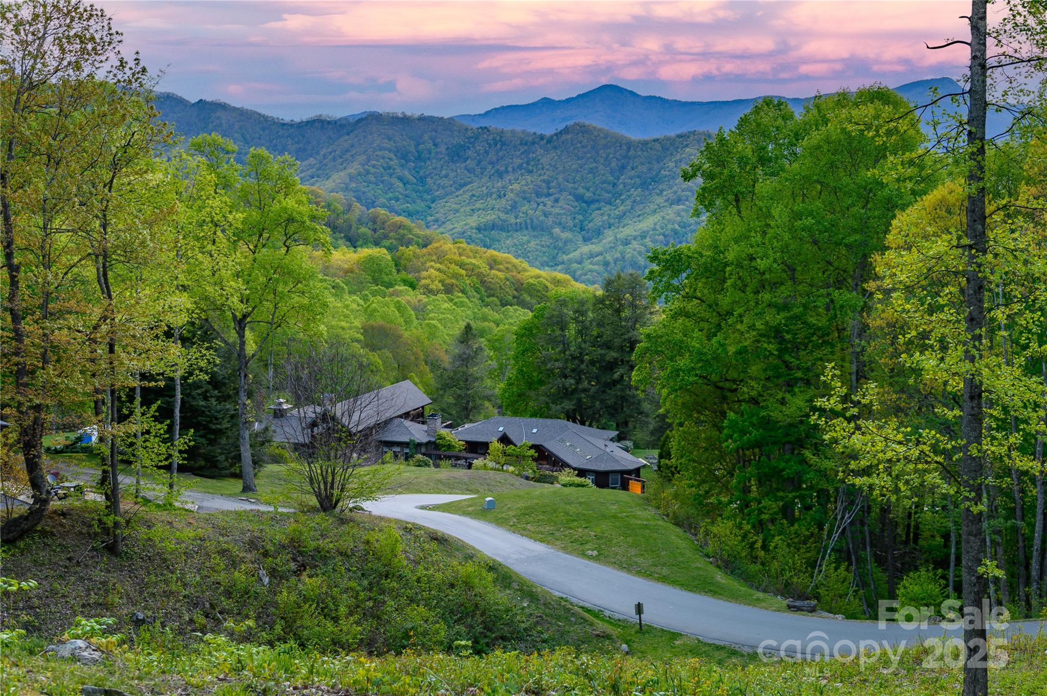 551 Macallan Drive Waynesville NC 28786