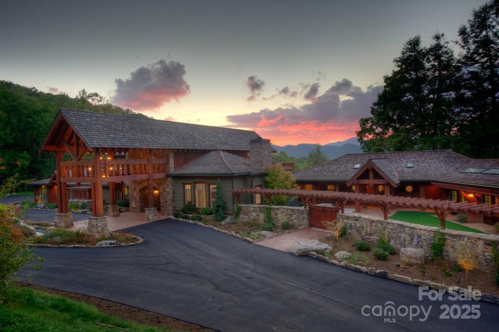 551 Macallan Drive Waynesville NC 28786