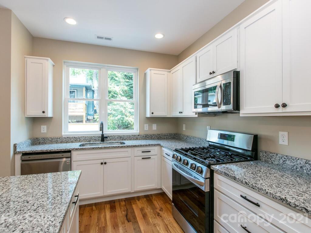 448 State Street Asheville NC 28806