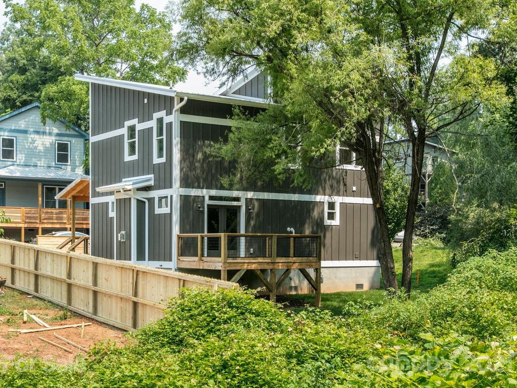 448 State Street Asheville NC 28806