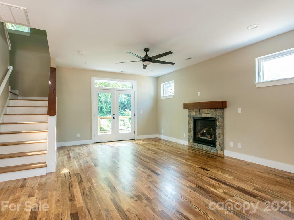 448 State Street Asheville NC 28806