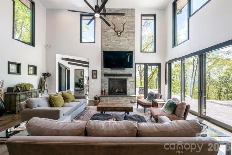 94 Laurel Ledge Way Fletcher NC 28732