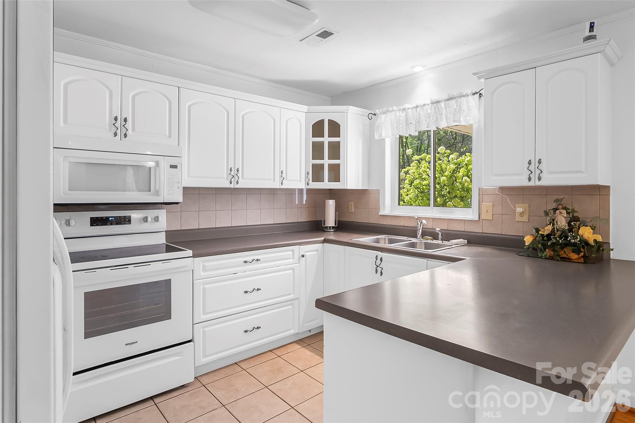 512 Paxton Creek Road Marion NC 28752