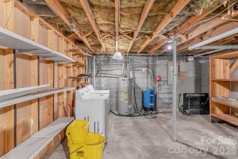 512 Paxton Creek Road Marion NC 28752