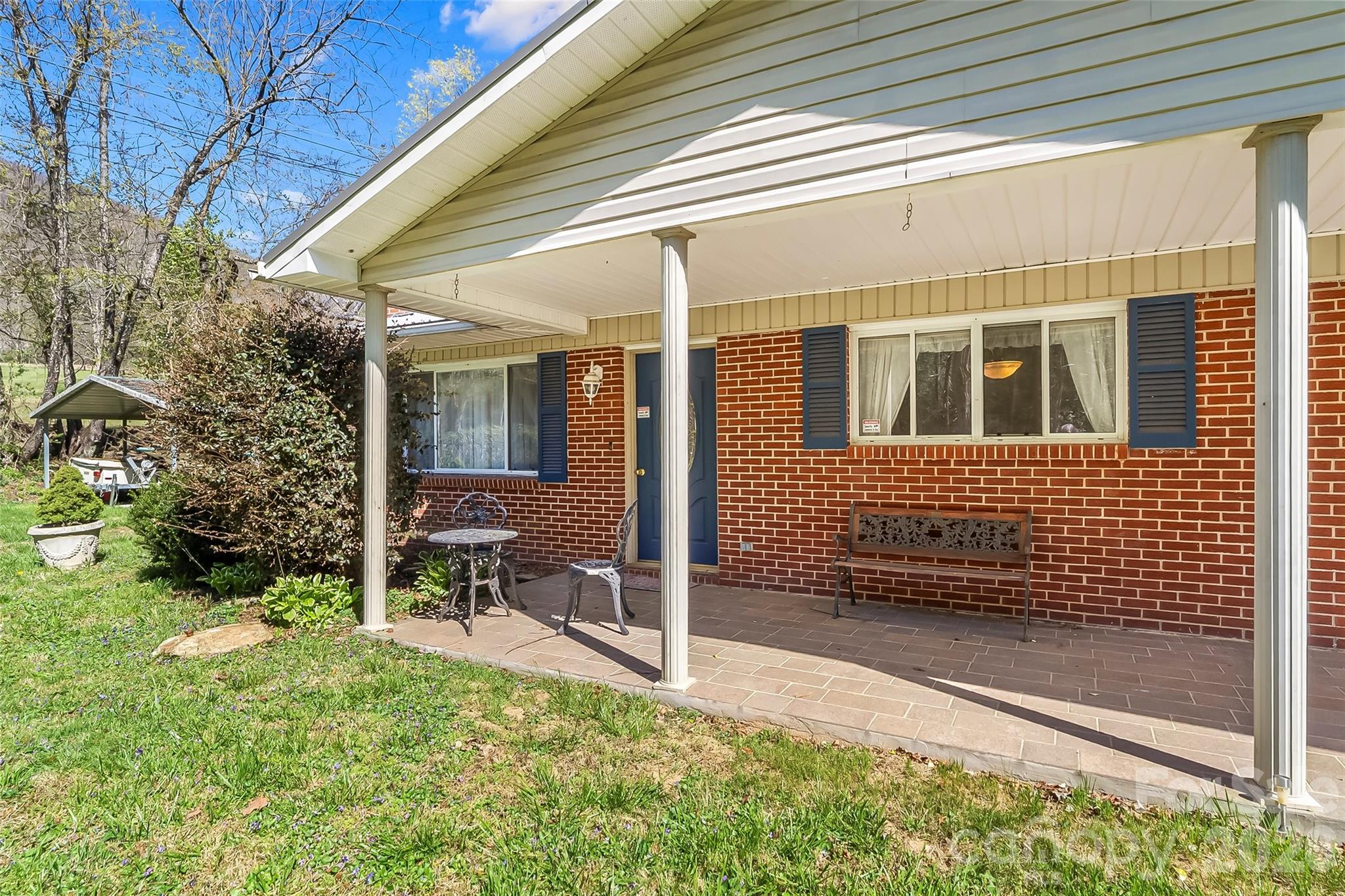512 Paxton Creek Road Marion NC 28752