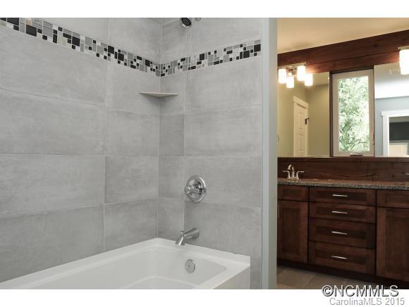32 Florida Avenue Asheville NC 28806