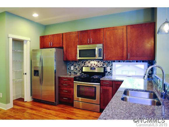 32 Florida Avenue Asheville NC 28806