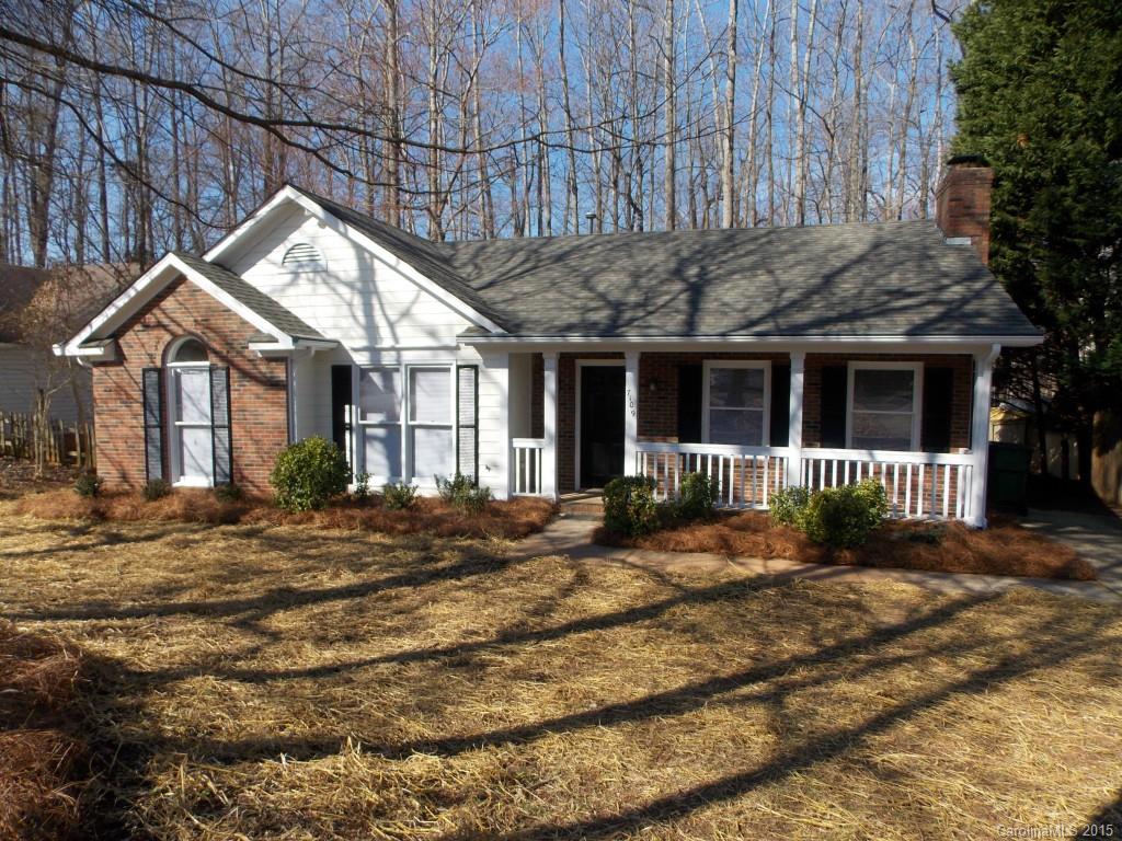 7109 Thatcher Court Charlotte NC 28262