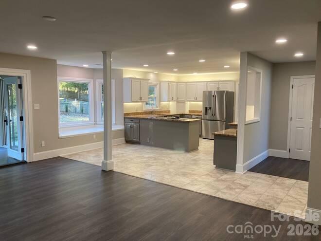 3009 Planters Walk Court Charlotte NC 28210