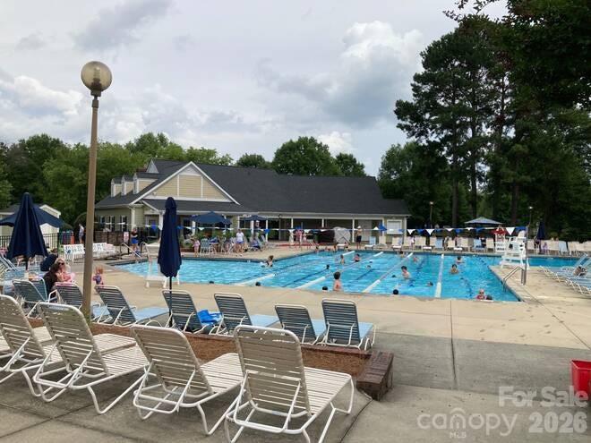 3009 Planters Walk Court Charlotte NC 28210