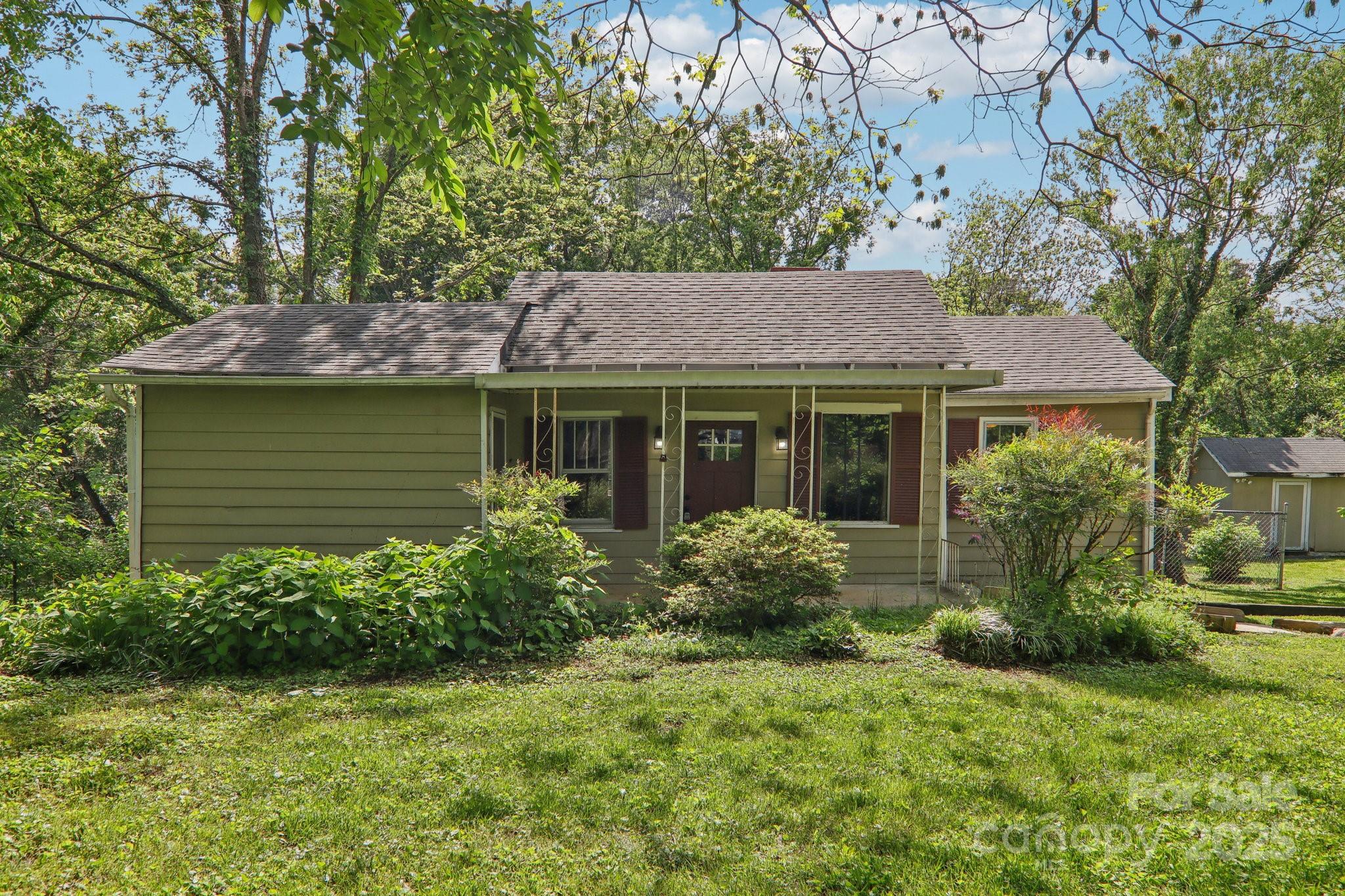 135.5 Virginia Avenue Asheville NC 28806