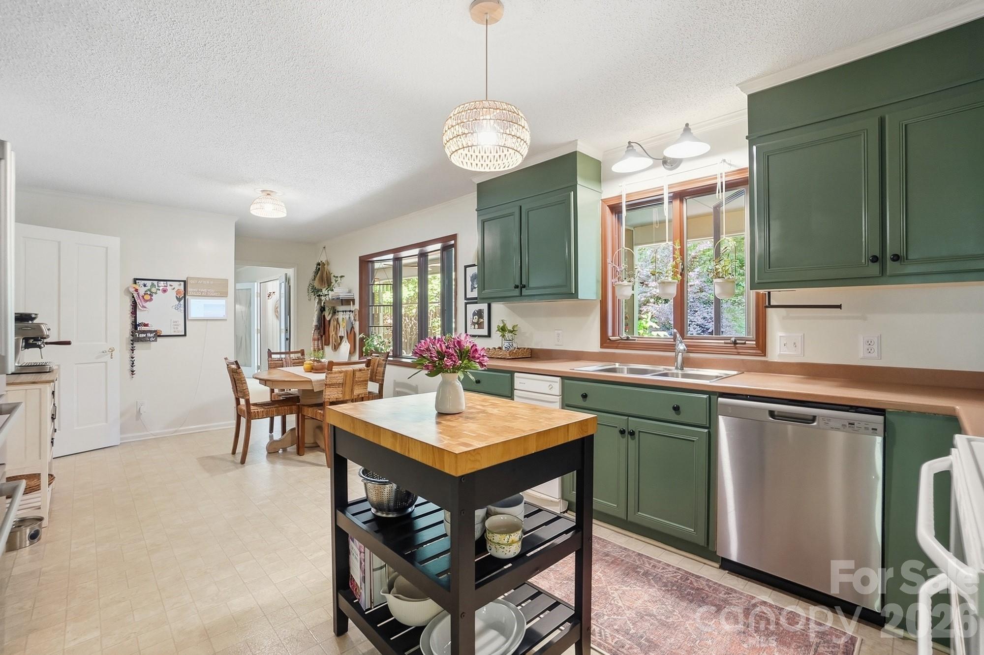 2516 Fairfax Drive Gastonia NC 28054