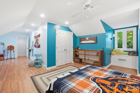 2516 Fairfax Drive Gastonia NC 28054