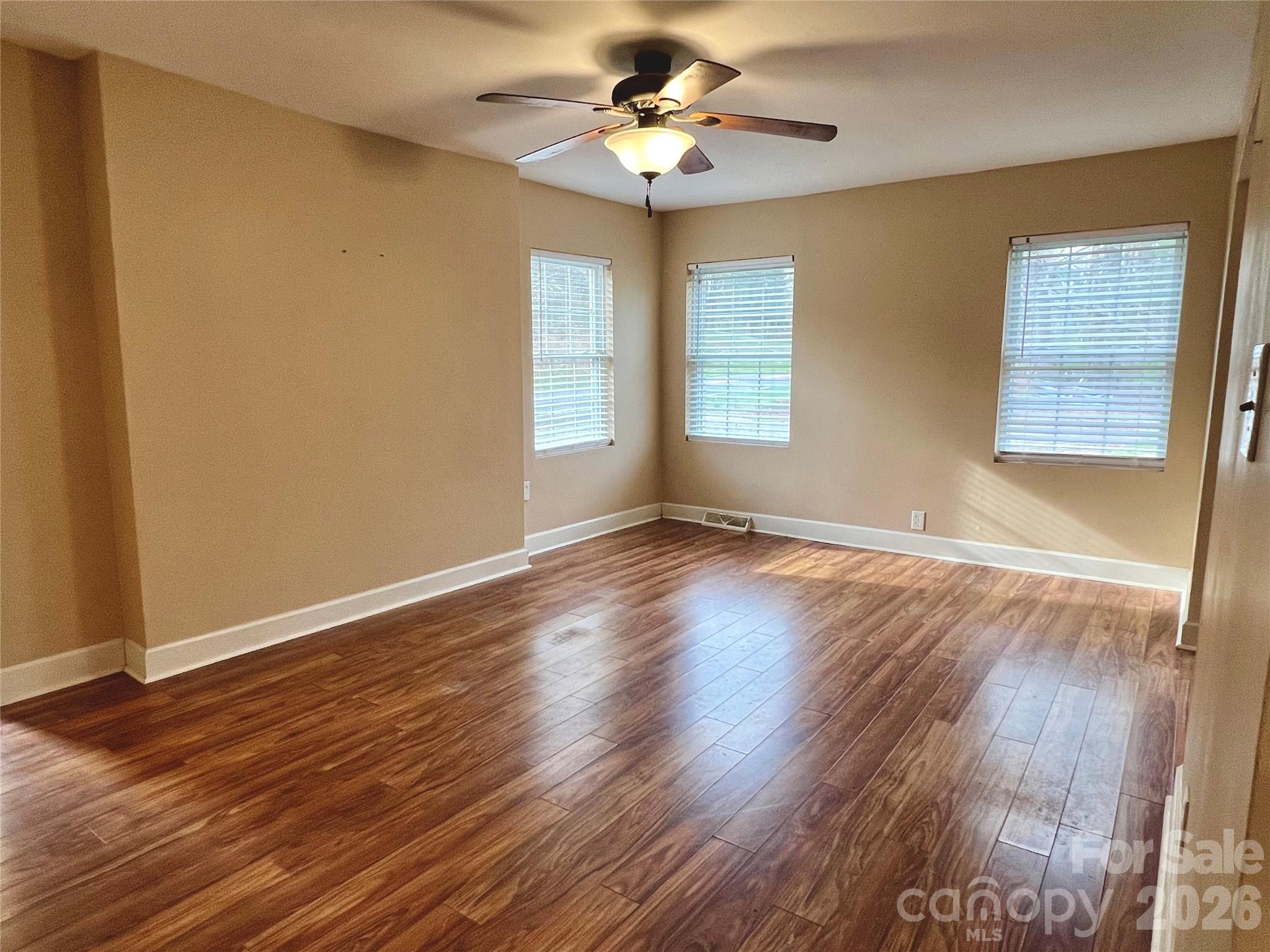4264 Nc 10 Highway W Hickory NC 28602