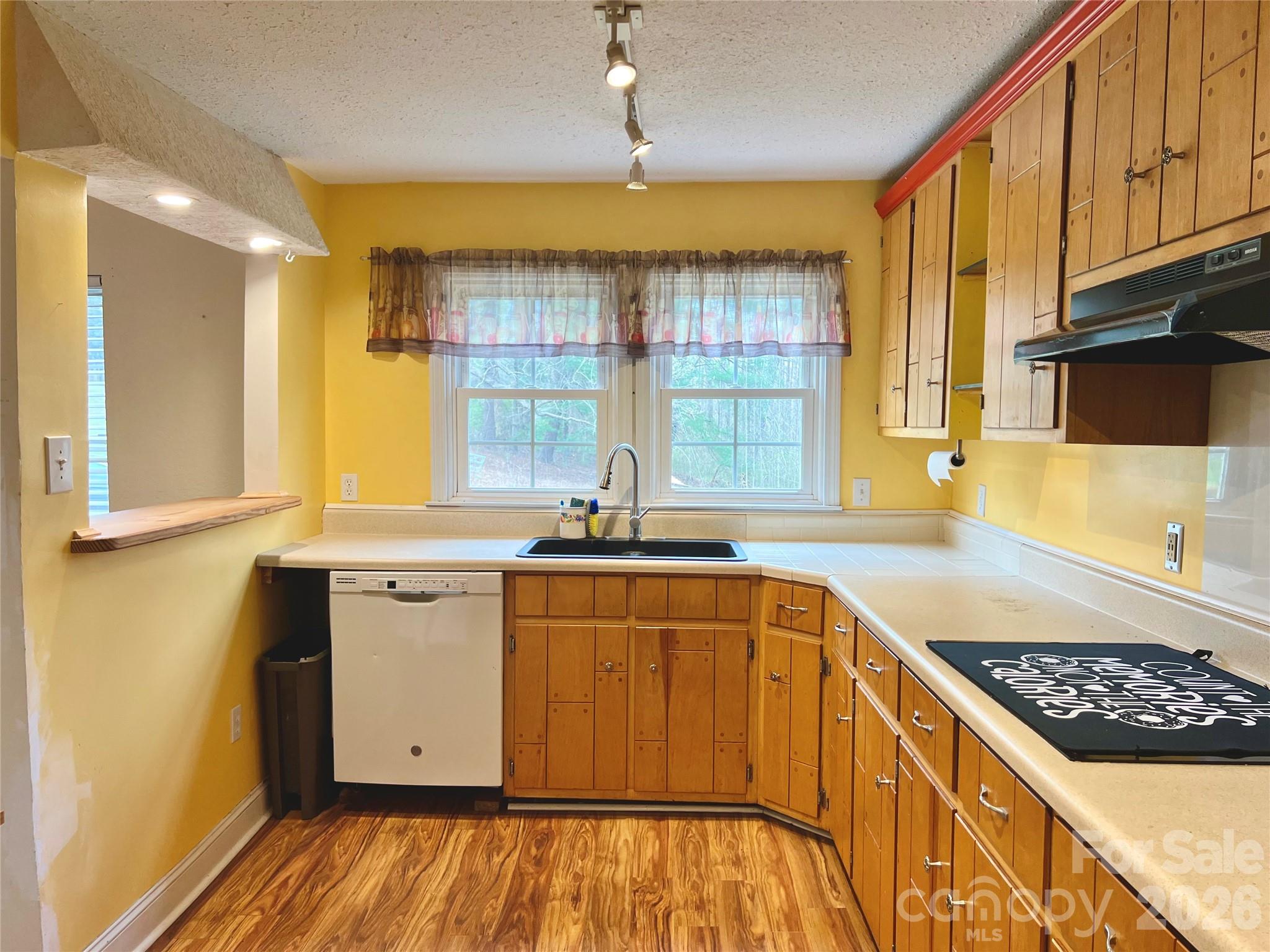 4264 Nc 10 Highway W Hickory NC 28602