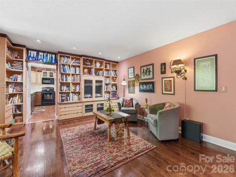 5 Sunny Ridge Drive Asheville NC 28804