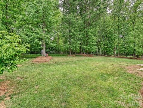 129 Buckingham Place Road Mooresville NC 28115
