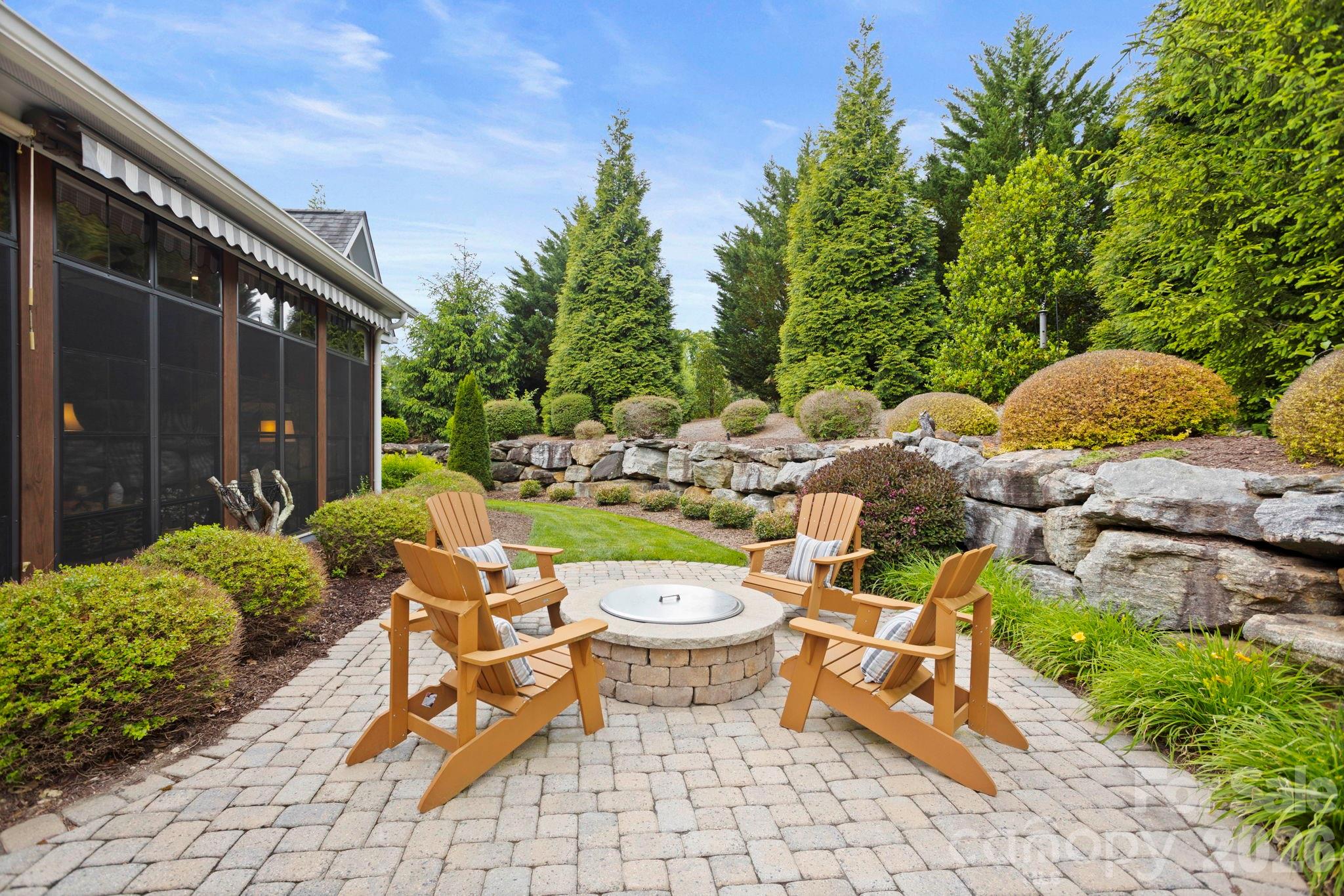 390 Shipman Parkway Flat Rock NC 28731