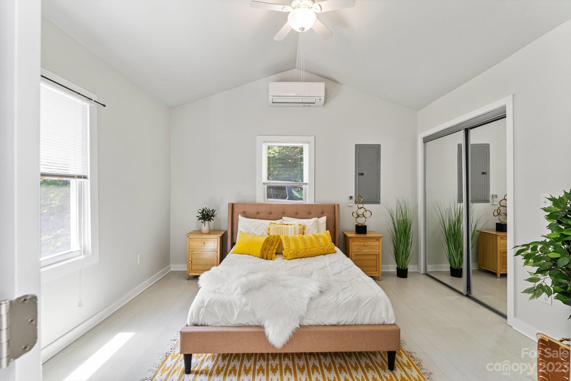 121 Sand Hill Road Asheville NC 28806