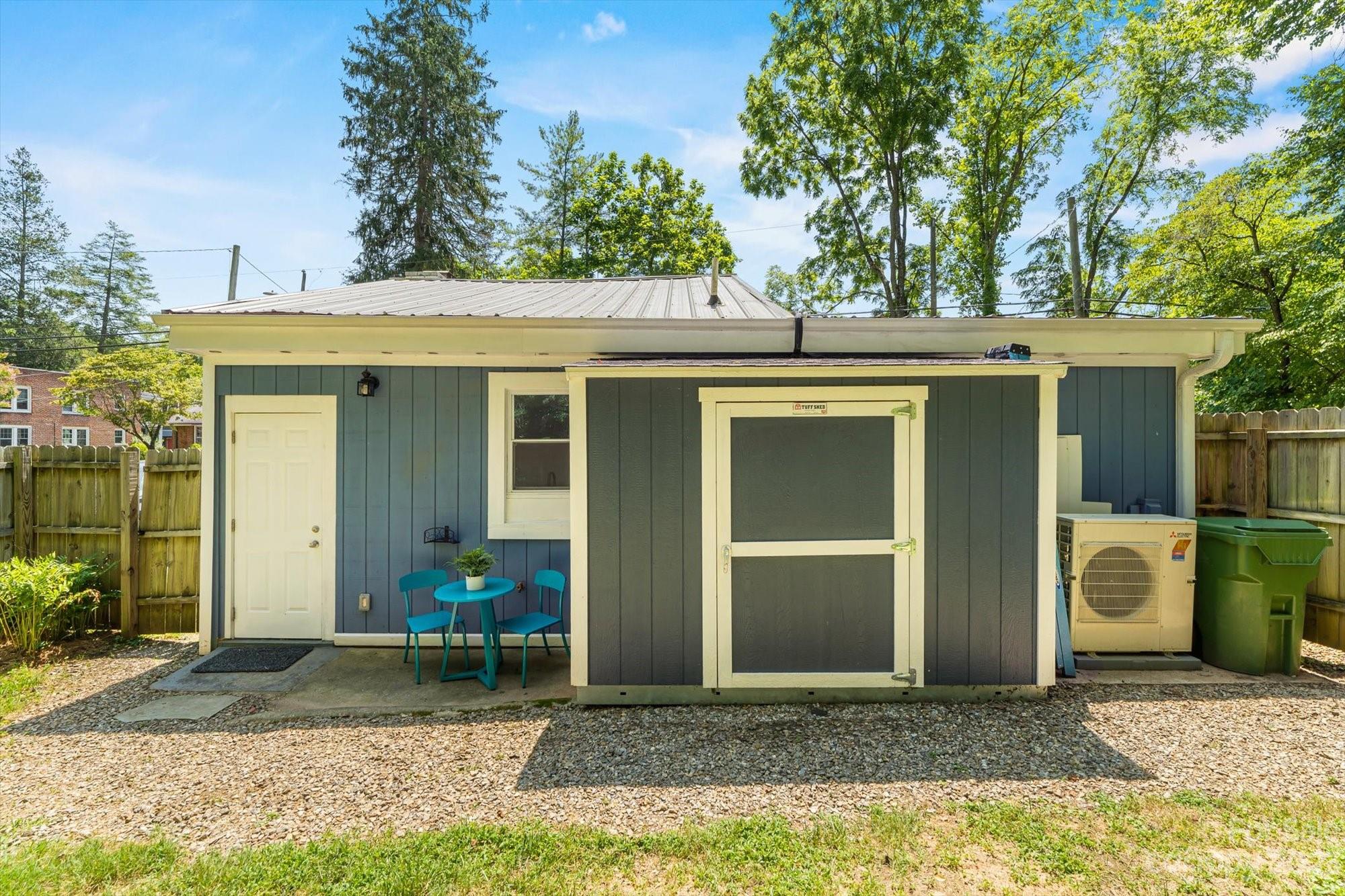 121 Sand Hill Road Asheville NC 28806