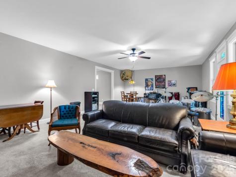 26 Balsam High Road Biltmore Lake NC 28715